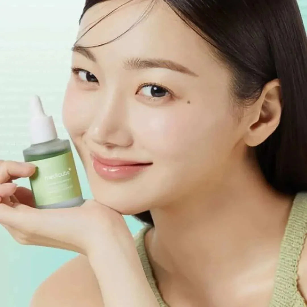 MEDICUBE - Ampoule calmante Exosome Cica – Reparación intensiva y alivio de la piel sensible (30 ml)