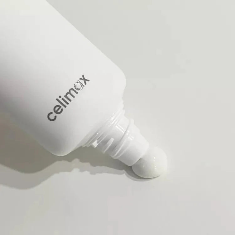 CELIMAX - Oil Control Light Sunscreen FPS 50+ PA++++ - 40ml